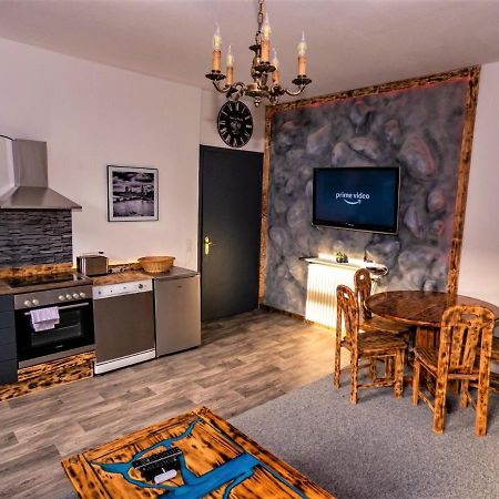 #212 Lux-Appart - Zentrum Neuss - Duesseldorf Messe - Netflix & Prime Exterior photo